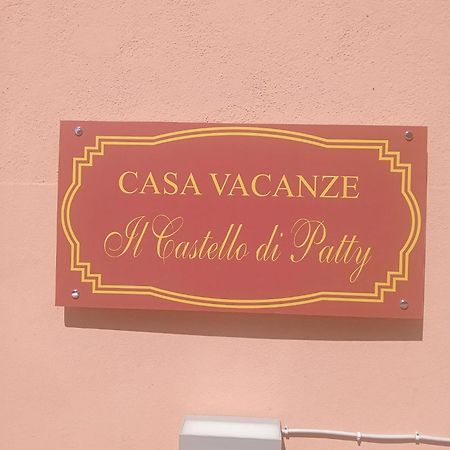Il Castello Di Patty Catânia Exterior foto