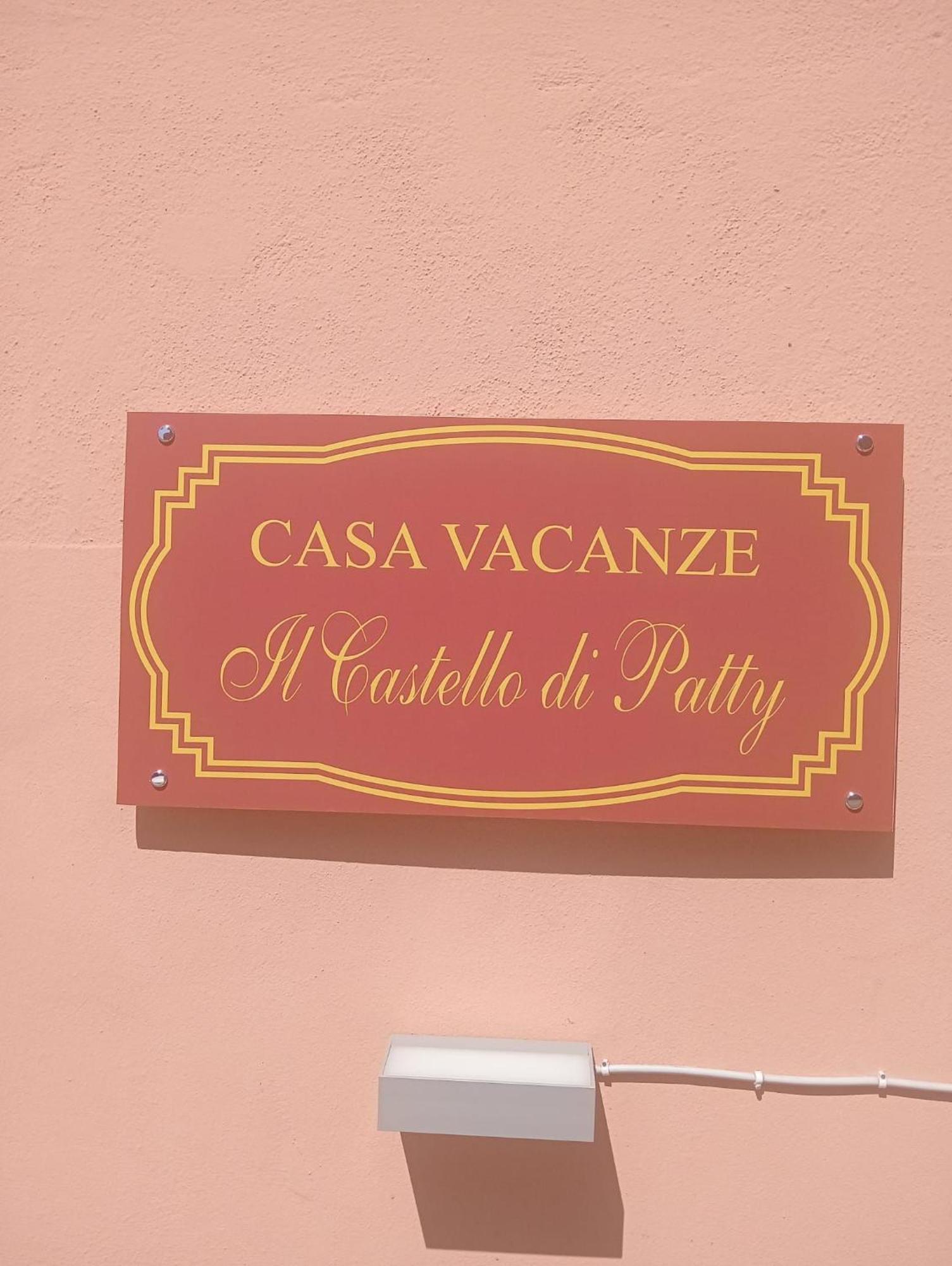 Il Castello Di Patty Catânia Exterior foto