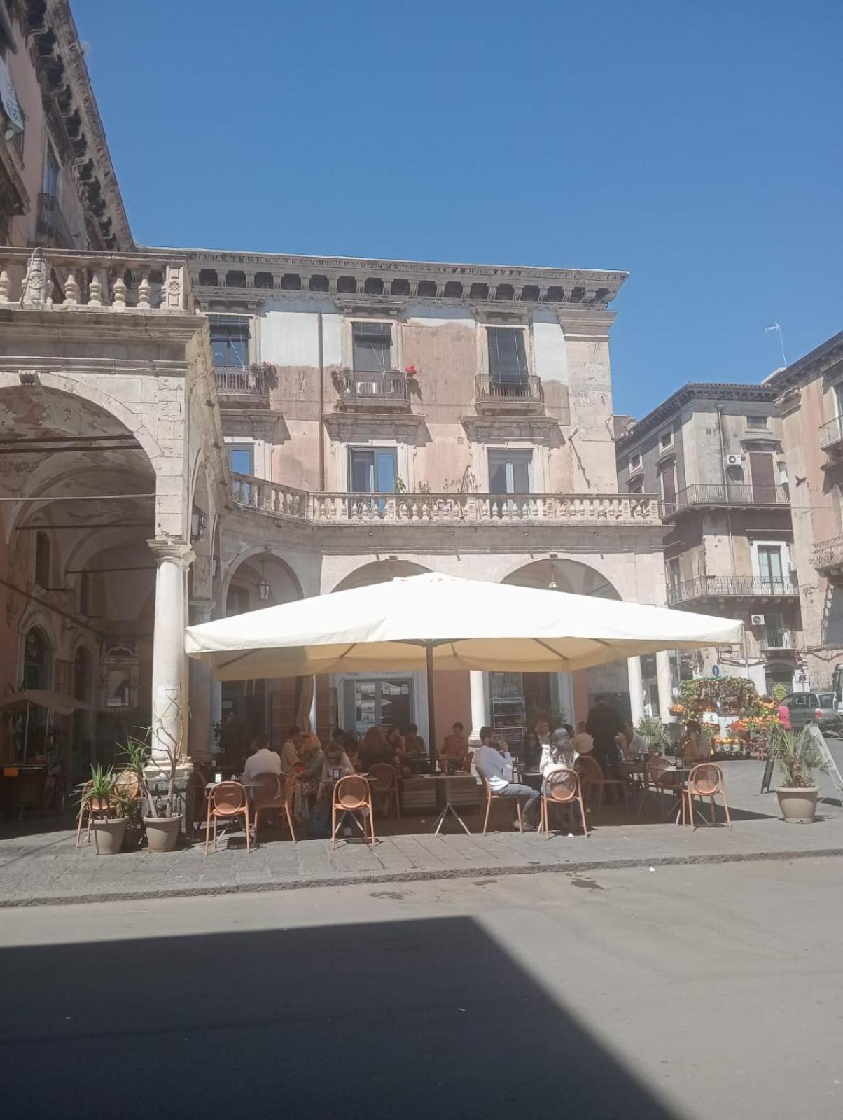 Il Castello Di Patty Catânia Exterior foto